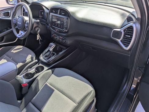 Used 2023 Kia Soul LX w/ Option Group 015 image 29