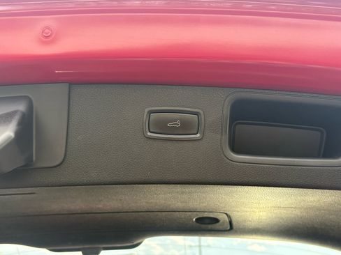 Used 2017 Porsche Macan image 33