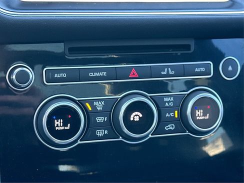 Used 2017 Land Rover Range Rover HSE image 43