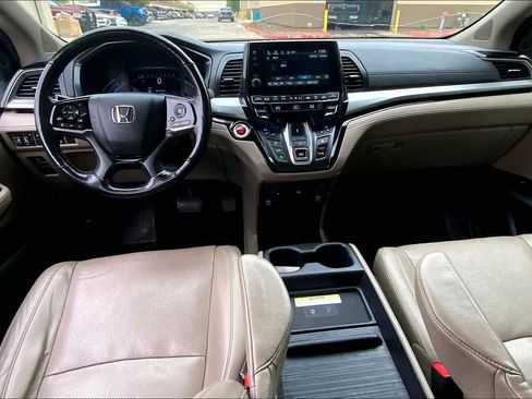 Used 2019 Honda Odyssey Elite image 16