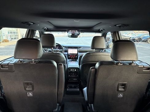 Used 2023 Jeep Grand Cherokee L Overland image 40