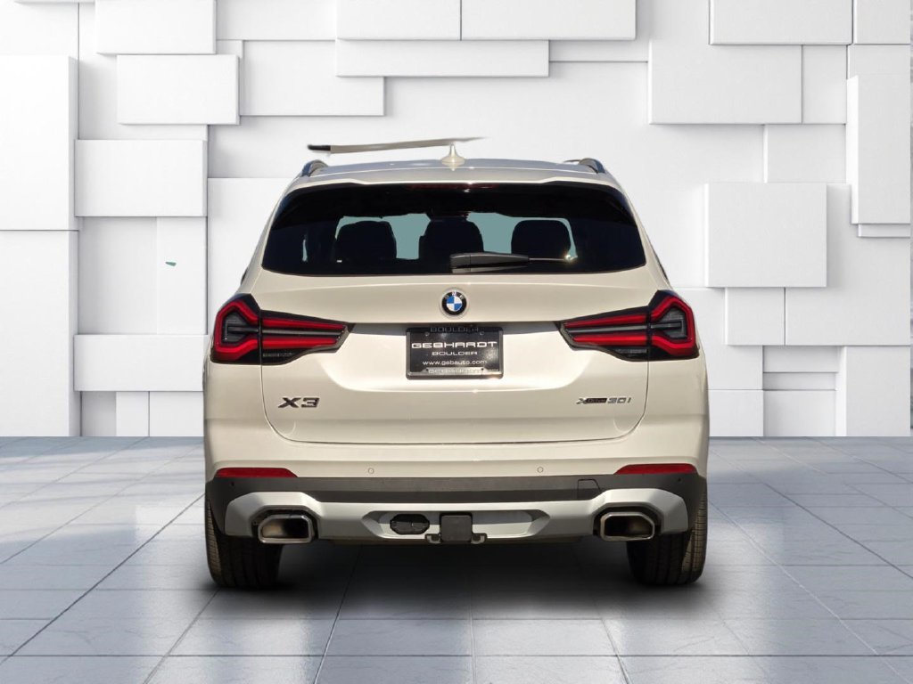 Used 2024 BMW X3 xDrive30i w/ Premium Package AWD/4WD image 6
