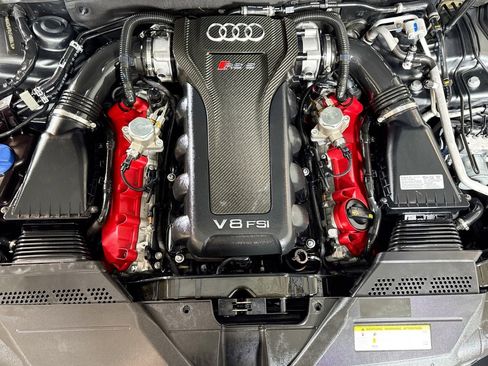 Used 2015 Audi RS 5 Coupe w/ Black Optic Plus Package image 28