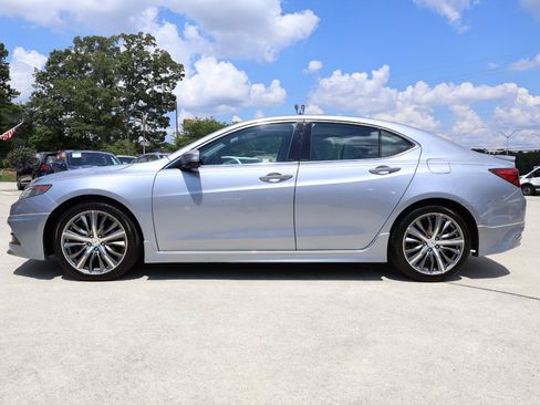 Used 2016 Acura TLX V6 FWD image 3