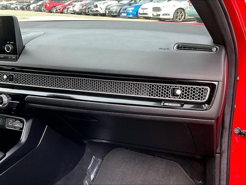 Used 2024 Honda Civic Sport image 15