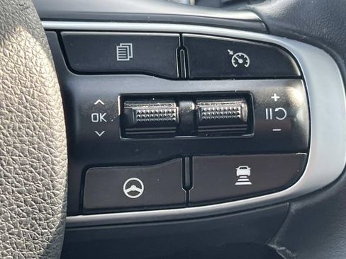 Used 2023 Kia K5 GT-Line image 17