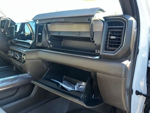 Used 2024 Chevrolet Silverado 3500 LTZ image 46