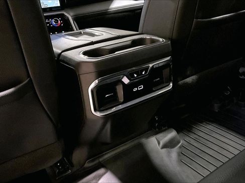Used 2022 GMC Sierra 1500 Denali image 35