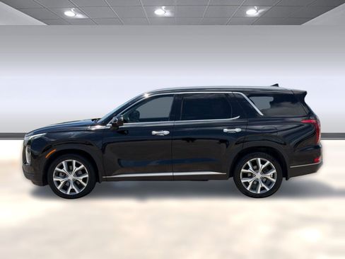 Used 2021 Hyundai Palisade SEL w/ Premium Package FWD image 2