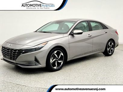Used 2023 Hyundai Elantra Limited