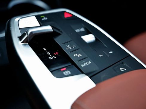 New 2026 BMW X2 xDrive28i w/ Technology Package image 38