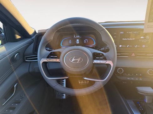 Certified 2026 Hyundai Elantra Sport image 12