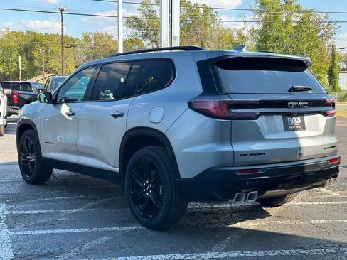 New 2026 GMC Acadia Elevation w/ Black Edition image 7