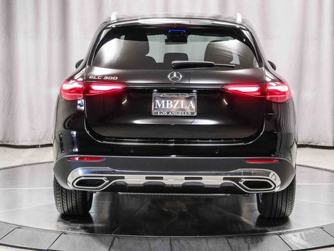 Certified 2026 Mercedes-Benz GLC 300 image 3