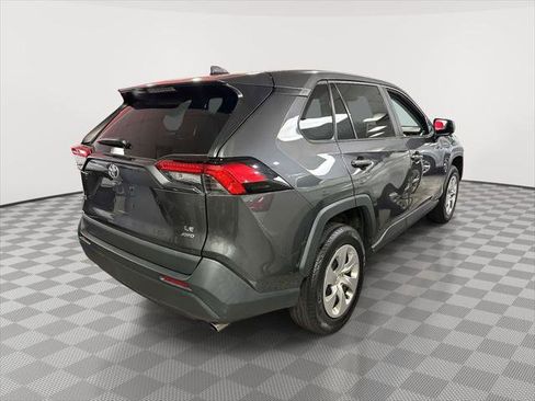 Used 2023 Toyota RAV4 LE AWD/4WD image 2