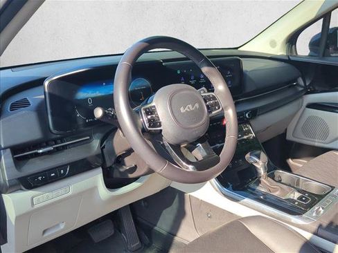 Used 2024 Kia Carnival SX FWD image 9
