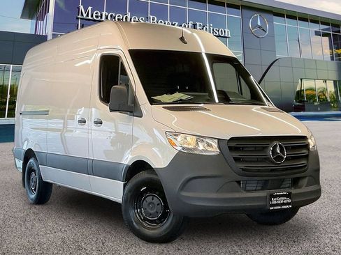 Used 2026 Mercedes-Benz Sprinter 2500 image 1