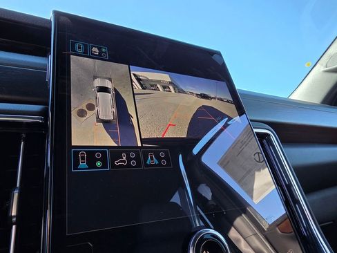 New 2026 GMC Yukon Denali image 18