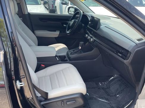 Used 2026 Honda CR-V EX-L image 3