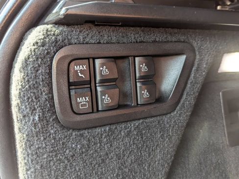 Used 2022 BMW X7 xDrive40i w/ Luxury Seating Package AWD/4WD image 58