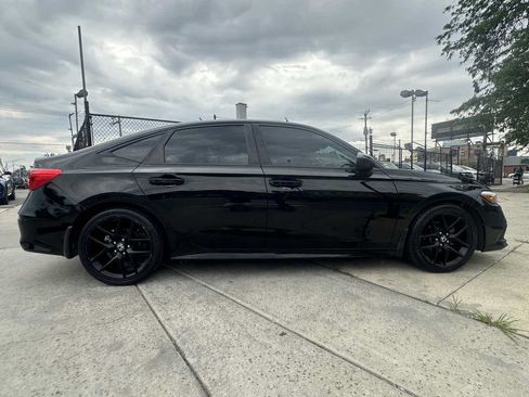 Used 2022 Honda Civic Sport image 4