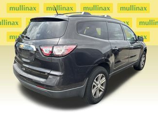 Used 2017 Chevrolet Traverse LT video 2