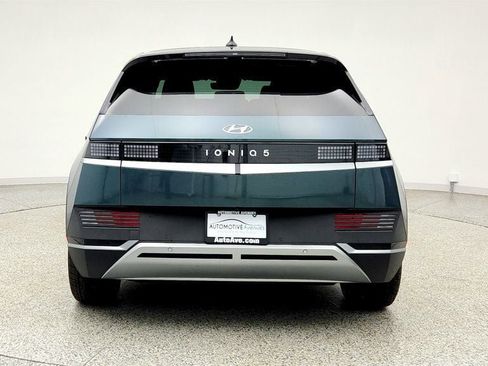 Used 2024 Hyundai Ioniq 5 SE image 6