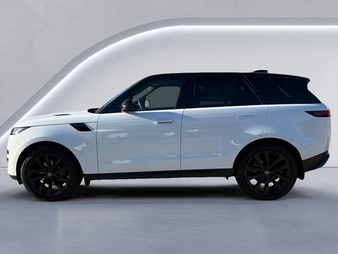 New 2025 Land Rover Range Rover Sport SE image 3