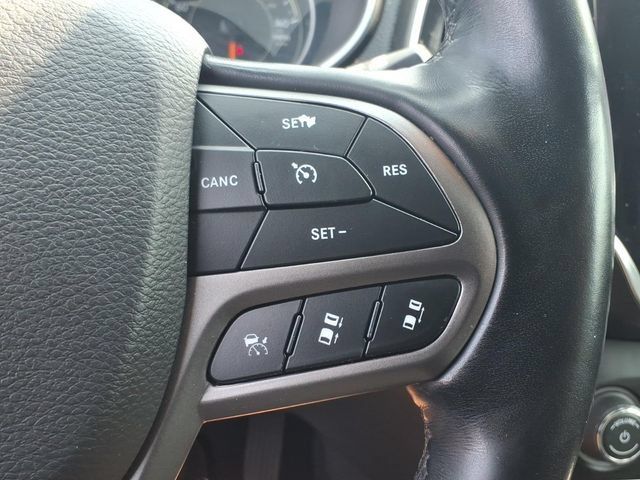 Certified 2021 Jeep Cherokee Limited w/ Elite Package AWD/4WD image 29