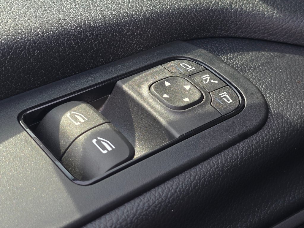 New 2026 Mercedes-Benz Sprinter 2500 image 33