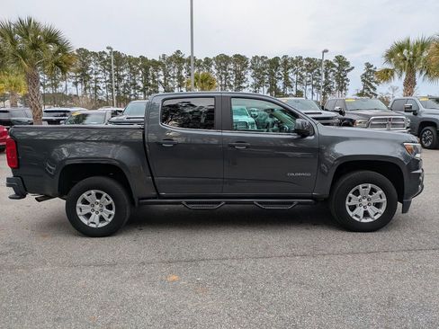 Used 2016 Chevrolet Colorado LT w/ LT Convenience Package image 3