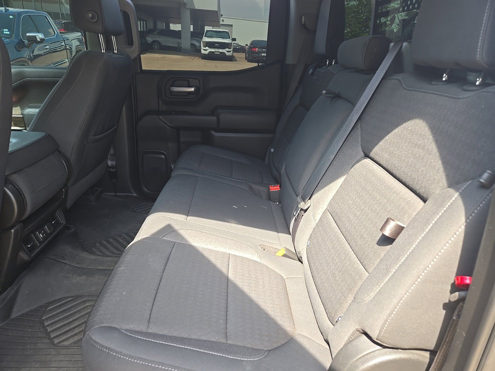 Used 2020 Chevrolet Silverado 1500 LT w/ Texas Edition AWD/4WD image 13