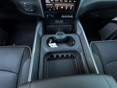 New 2025 RAM 2500 Laramie image 17