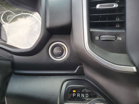 Used 2021 RAM 1500 Big Horn RWD image 21