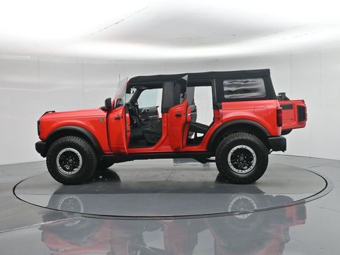 Certified 2022 Ford Bronco Base w/ Sasquatch Package image 36