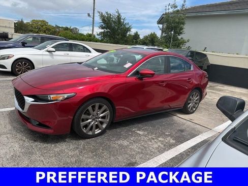 Used 2021 MAZDA MAZDA3 s image 2