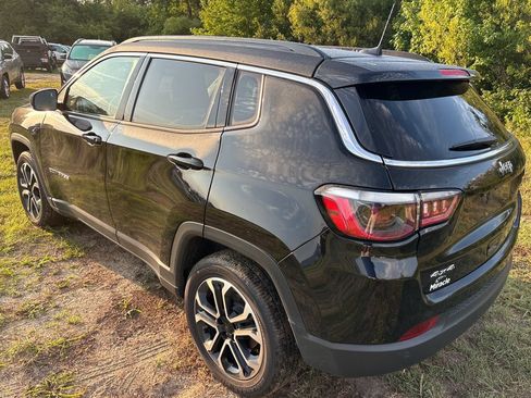 Used 2023 Jeep Compass Limited AWD/4WD image 15