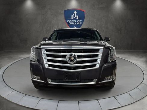 Used 2015 Cadillac Escalade Premium image 8
