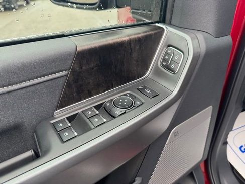 New 2026 Ford F250 Lariat w/ Lariat Premium Package image 13