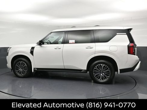 Certified 2025 Nissan Armada SL w/ Captain's Chari Seat Package AWD/4WD image 28