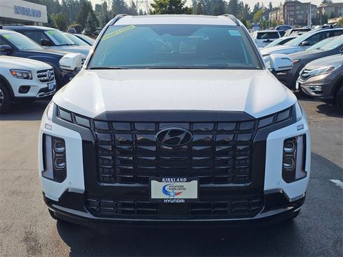 Used 2025 Hyundai Palisade Calligraphy image 2