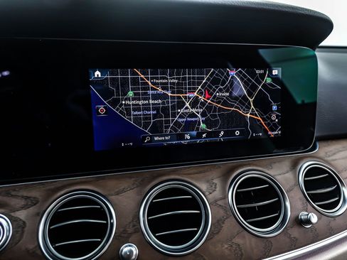 Certified 2022 Mercedes-Benz E 450 4MATIC Sedan image 21