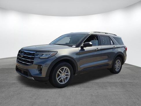 New 2026 Ford Explorer Active w/ Active Comfort Package image 4