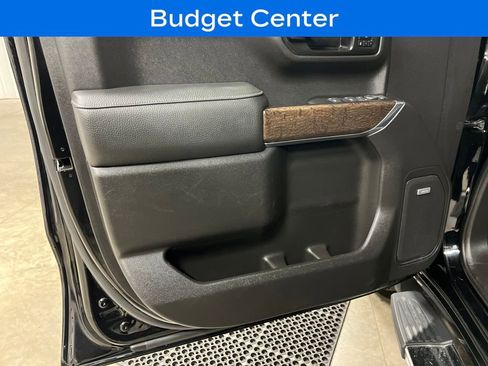 Used 2021 GMC Sierra 1500 Denali image 16