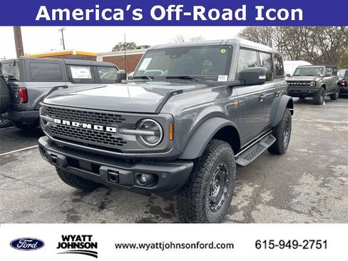 New 2025 Ford Bronco Badlands image 7