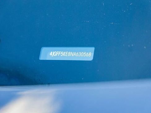 Used 2022 Mercedes-Benz GLS 450 4MATIC image 27