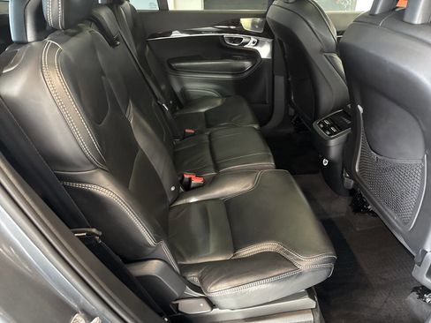 Used 2018 Volvo XC90 T6 Momentum w/ Convenience Package image 38