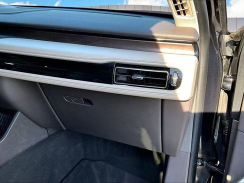 Used 2021 Lincoln Aviator Grand Touring w/ Equipment Group 302A image 16