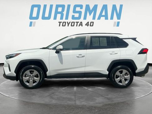 Used 2025 Toyota RAV4 XLE FWD image 3