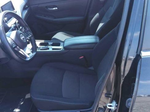 Used 2024 Nissan Sentra SV w/ All-Weather Package FWD image 6